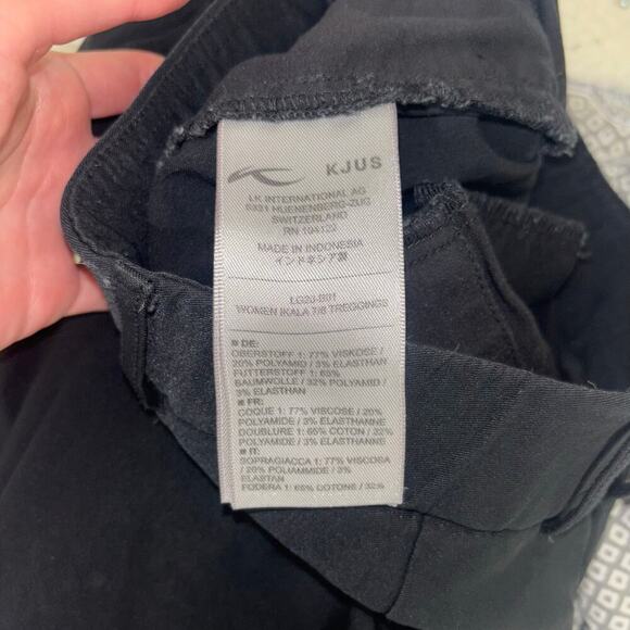 KJUS Ikala 7/8 Tregging Pants – Black – Size XS - Picture 13 of 15